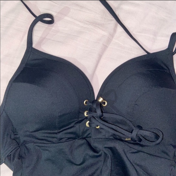 Black one piece bathing suit - Picture 2 of 4